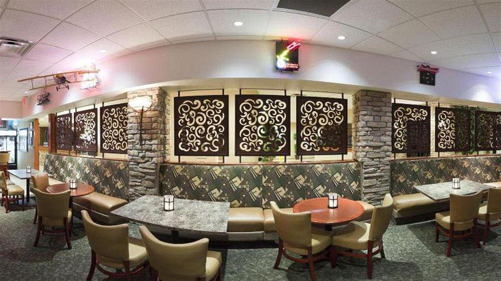 Wyndham Garden Wichita Downtown Hotel Kültér fotó