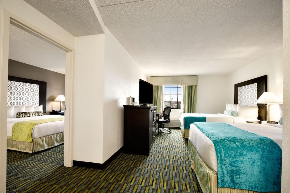 Wyndham Garden Wichita Downtown Hotel Kültér fotó